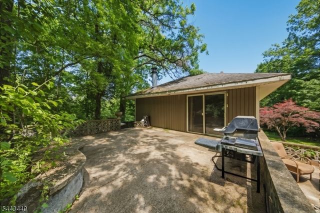 344 Union Ave, Bloomingdale Boro, NJ 07403