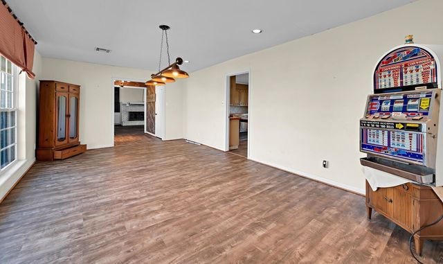 596 Saffle Road, Robinson, TX 76706