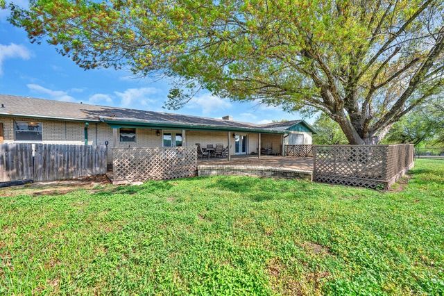 596 Saffle Road, Robinson, TX 76706