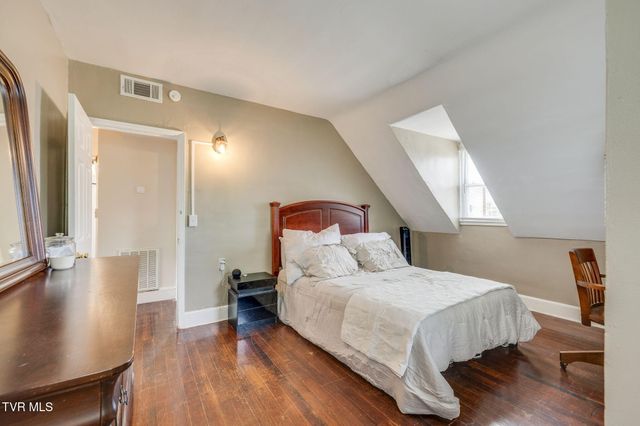 605 Myrtle Street, Kingsport, TN 37660