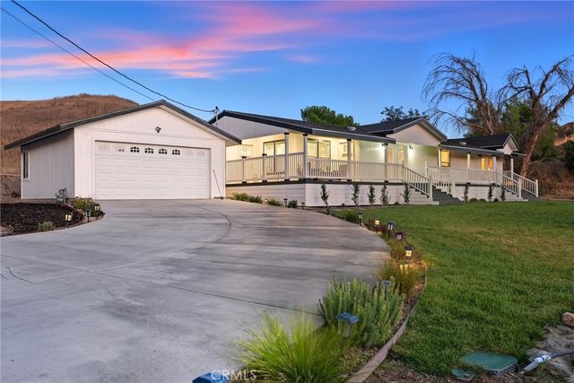 29626 Silver Street, Val Verde, CA 91384