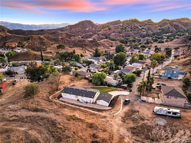 29626 Silver Street, Val Verde, CA 91384
