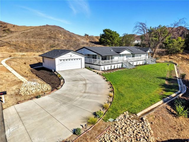 29626 Silver Street, Val Verde, CA 91384