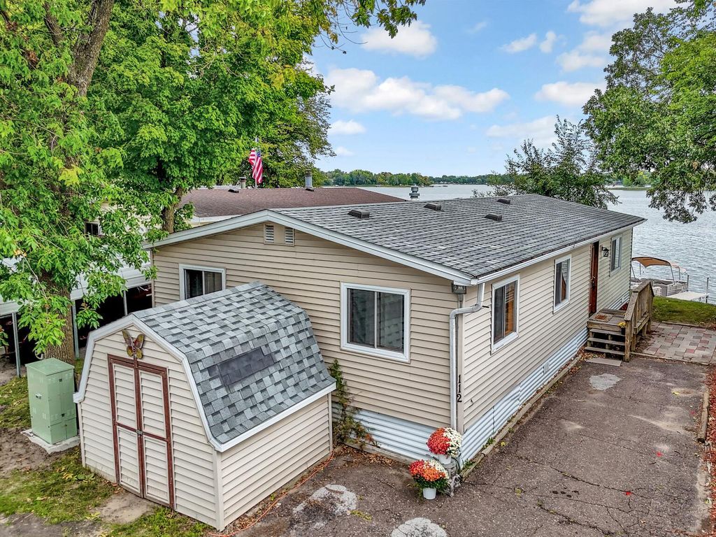 13100 318th Street 112, Lindstrom, MN 55045 — photo 2