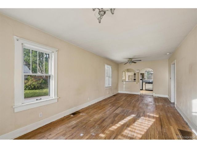 3691 S Grant St, Englewood, CO 80113