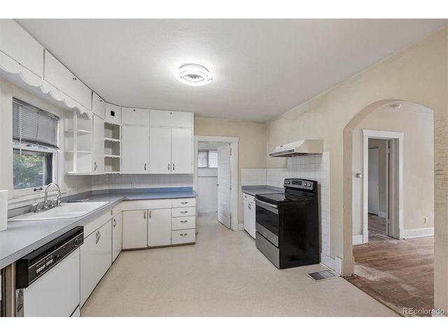 3691 S Grant St, Englewood, CO 80113