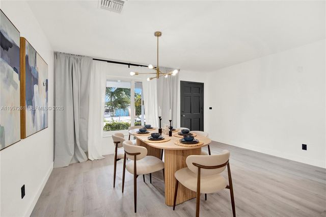 51 NE 56th Ct, Oakland Park, FL 33334