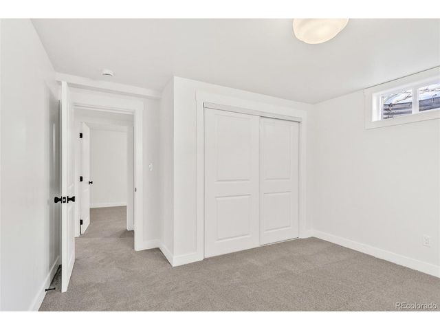 7652 S Gallup Ct, Littleton, CO 80120