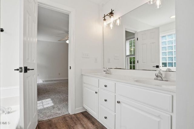 109 Highland Springs Lane, Holly Springs, NC 27540