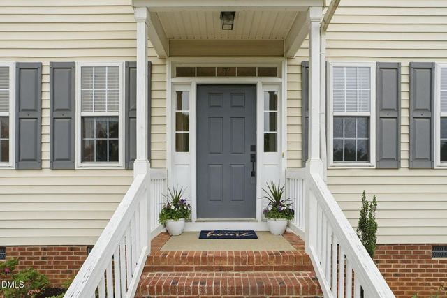 109 Highland Springs Lane, Holly Springs, NC 27540