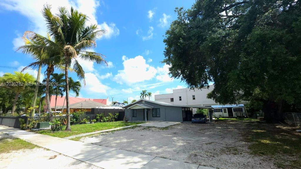 3162 NW 168th Terrace, Miami Gardens, FL 33056