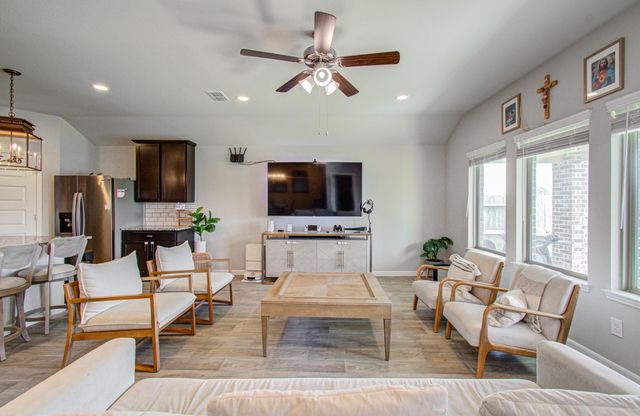 3742 Canyon Shore Lane, Missouri City, TX 77459