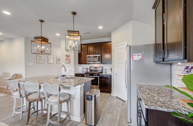 3742 Canyon Shore Lane, Missouri City, TX 77459
