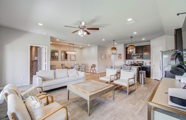 3742 Canyon Shore Lane, Missouri City, TX 77459
