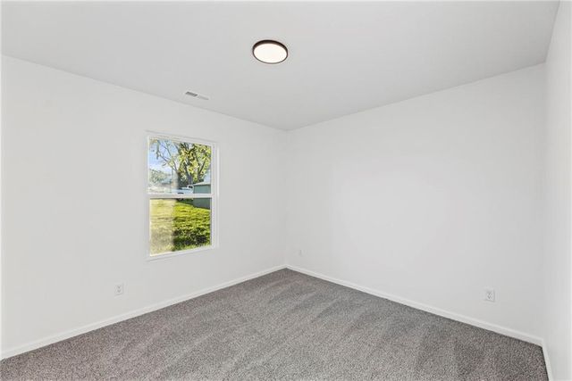 312 E 5th Street, Edgerton, KS 66021