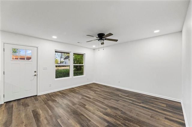 312 E 5th Street, Edgerton, KS 66021