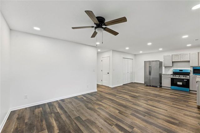 312 E 5th Street, Edgerton, KS 66021