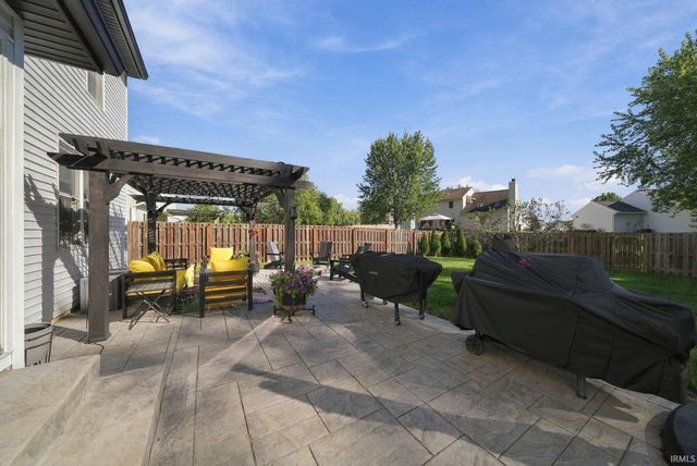 3321 Cilantro Cove, Fort Wayne, IN 46818