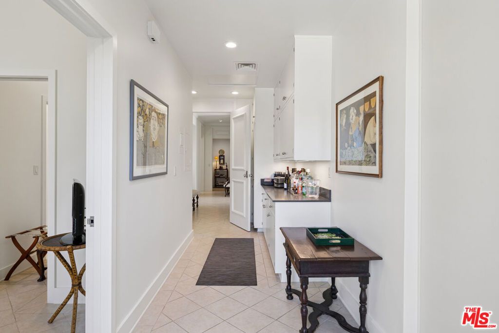 Image 22 of property listing at 2079 Birnam Wood Drive, Santa Barbara, CA 93108