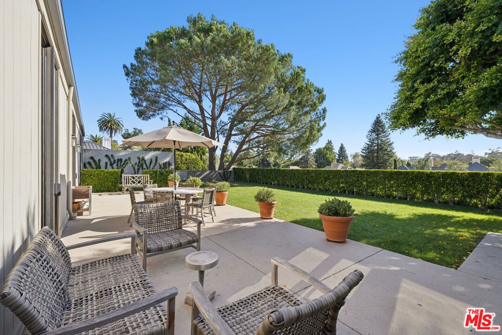 Image 30 of property listing at 2079 Birnam Wood Drive, Santa Barbara, CA 93108