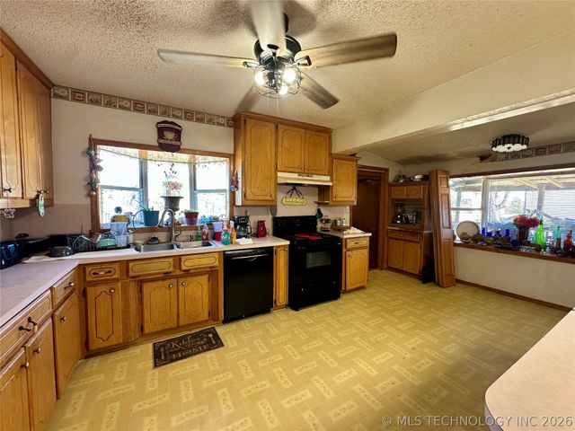 5924 Kickapoo Avenue, Kingston, OK 73439