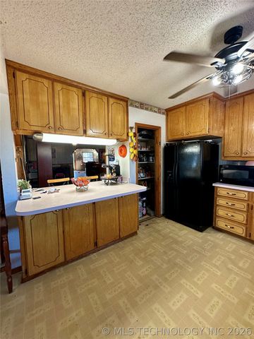 5924 Kickapoo Avenue, Kingston, OK 73439