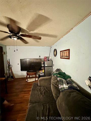 5924 Kickapoo Avenue, Kingston, OK 73439