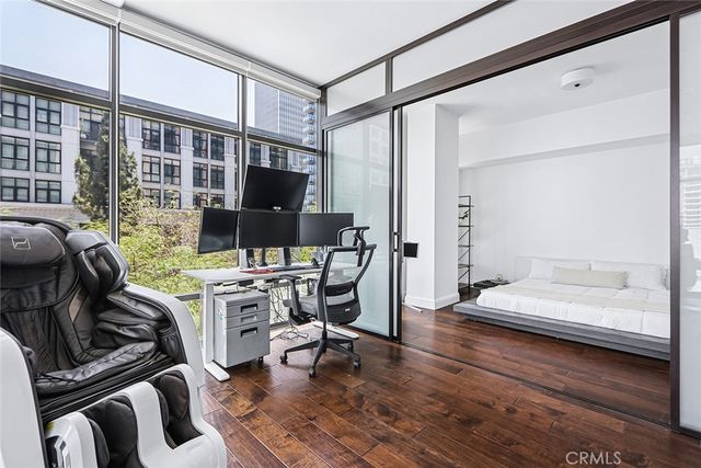 1111 S Grand Avenue 511, Los Angeles, CA 90015