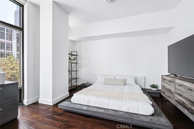 1111 S Grand Avenue 511, Los Angeles, CA 90015