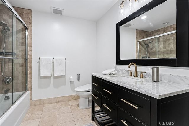 1111 S Grand Avenue 511, Los Angeles, CA 90015