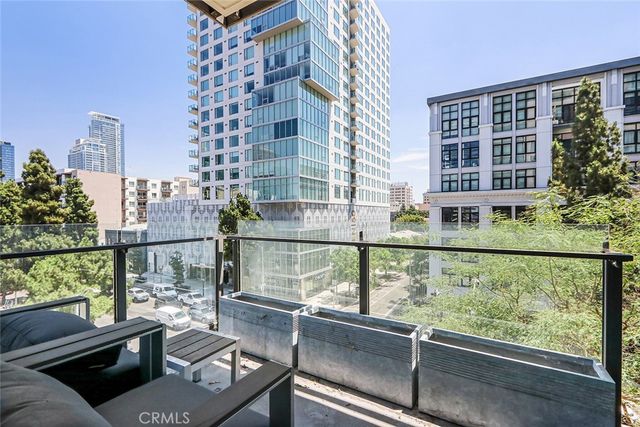 1111 S Grand Avenue 511, Los Angeles, CA 90015