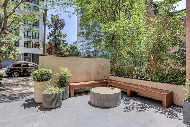 1111 S Grand Avenue 511, Los Angeles, CA 90015