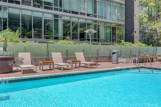 1111 S Grand Avenue 511, Los Angeles, CA 90015