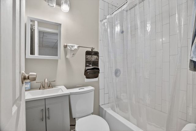 15 Aberdeen AB, Boston, MA 02215