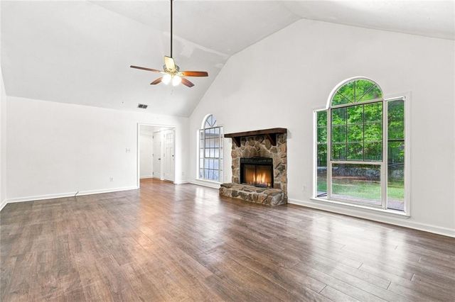 160 Pittypat Place, Mcdonough, GA 30253