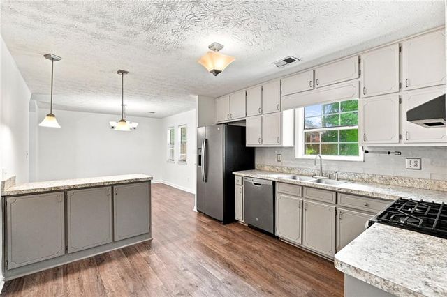 160 Pittypat Place, Mcdonough, GA 30253