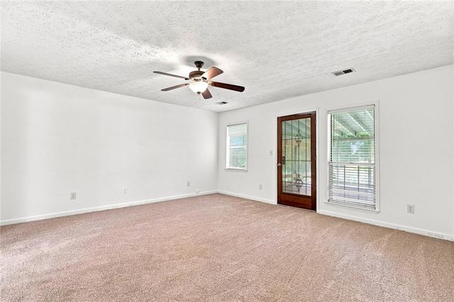 160 Pittypat Place, Mcdonough, GA 30253