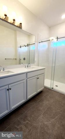 5053 BIGLEAF RD, Fredericksburg, VA 22407