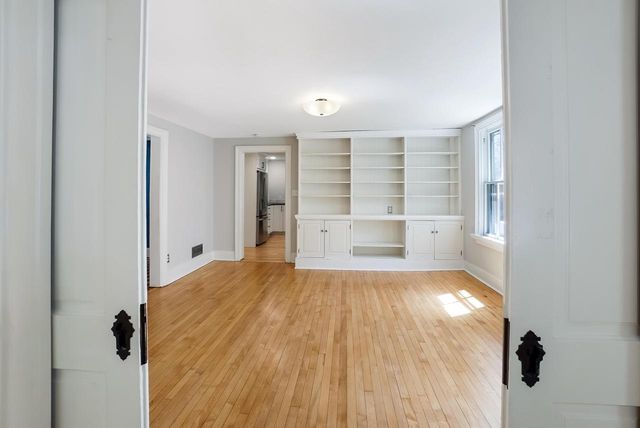 910 3rd STREET, Milwaukee, WI 53204