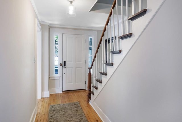 910 3rd STREET, Milwaukee, WI 53204