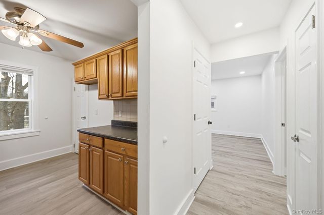 359 Orangeburg Road 2, Pearl River, NY 10965