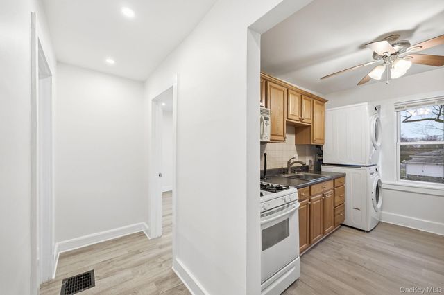 359 Orangeburg Road 2, Pearl River, NY 10965