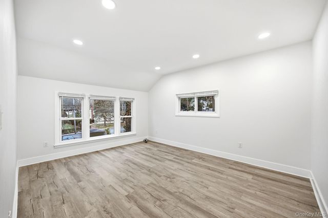 359 Orangeburg Road 2, Pearl River, NY 10965