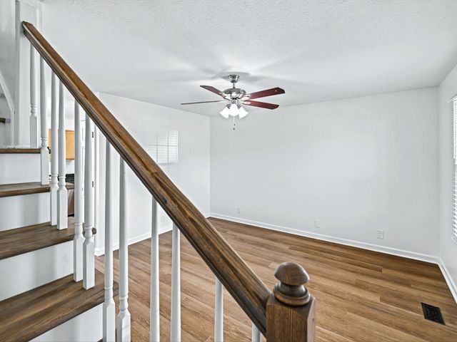 2688 Pine Ridge Dr, Nashville, TN 37207