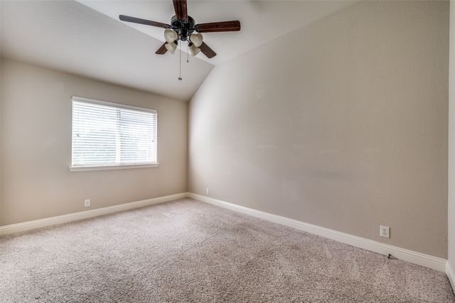 817 Lighthouse Lane, Savannah, TX 76227