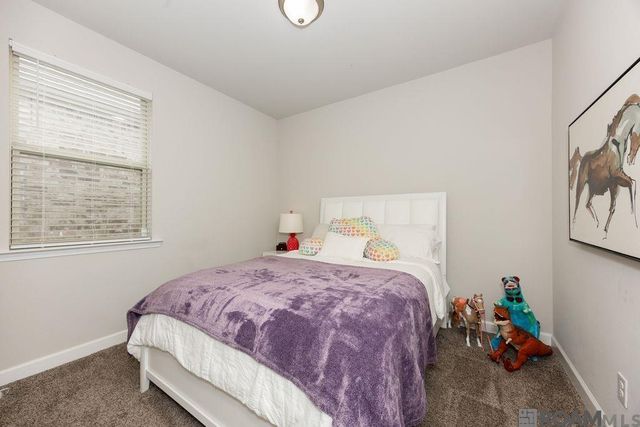 6443 Tiger Pointe Dr, Baton Rouge, LA 70817