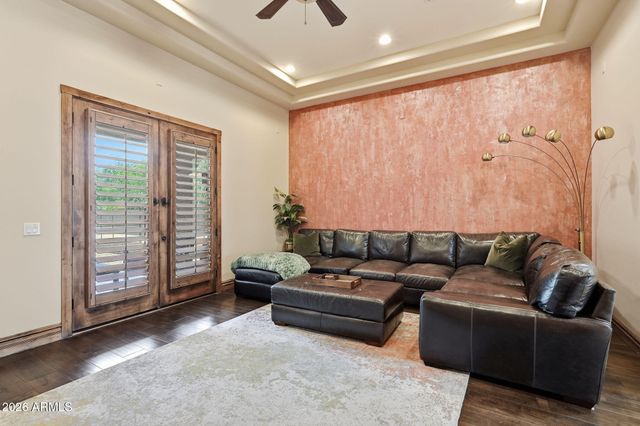 6561 S OAKWOOD Way, Gilbert, AZ 85298