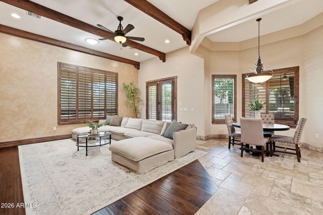 6561 S OAKWOOD Way, Gilbert, AZ 85298