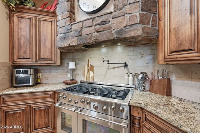 6561 S OAKWOOD Way, Gilbert, AZ 85298