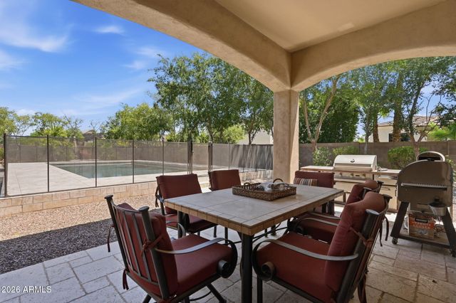 6561 S OAKWOOD Way, Gilbert, AZ 85298